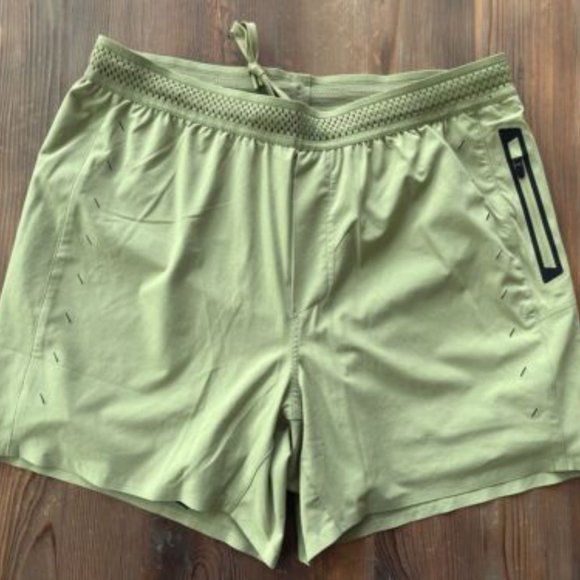TenThousand Other - NWOT Ten Thousand Sage Session Short (With Liner) 5" Size Medium
